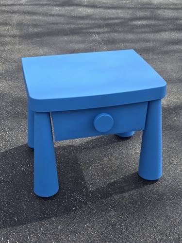 Comodino per bambini vintage