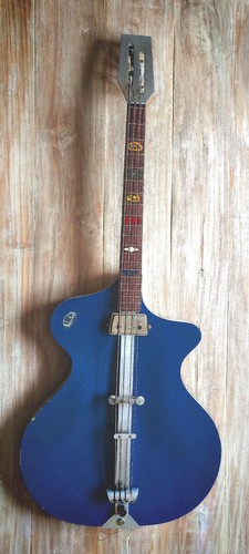Wandrè waid blue - blue, bass