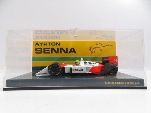 Minichamps 547884212 - 1:43,