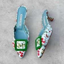 Manolo Blahnik | Auth Vint