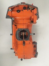 CARTER MOTORE SCOCCA COMPLETA DI ALBERO MOTORE MOTOSEGA HUSQUARNA 246 ORIGINALE!