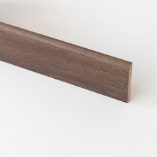 BATTISCOPA IN MDF 8X1,4X240 CM