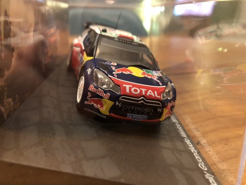 Rit36 voiture ixo altaya - 1/43,