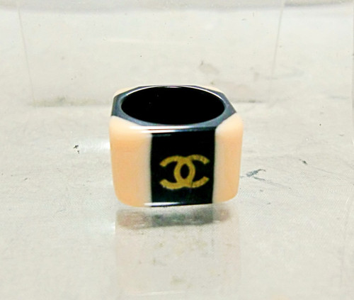 Anello quadrato originale