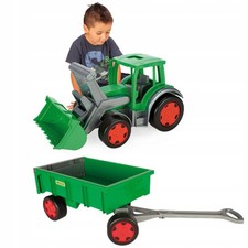 Trattore agricolo con