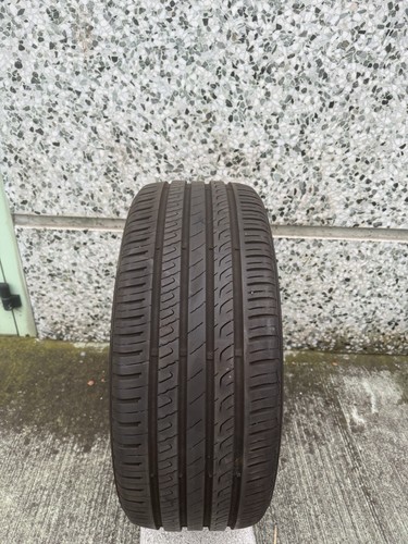 Pneumatici 235 r19 99w - 235/45/,
