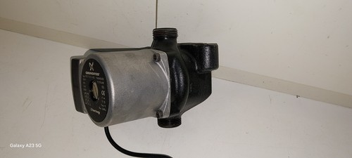 Pompa circolatore caldaia - pompa,