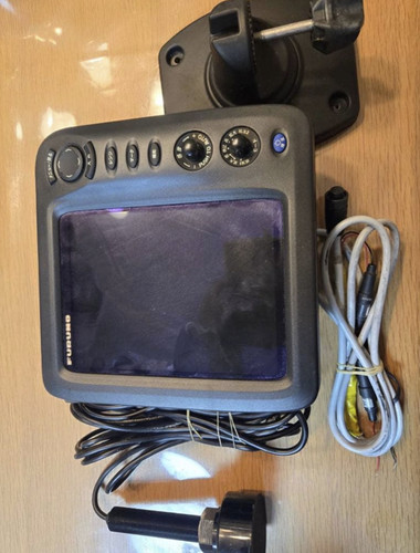 Furuno fishfinder fcv - fishfinder, fcv-588