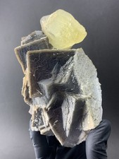 Raro esemplare minerale - , in