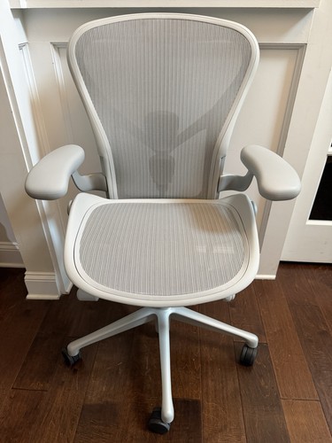 Herman miller aeron remastered - herman,