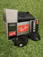 Occhiali da sole Ray-Ban Wayfarer RB2140 montatura e lenti nero lucido