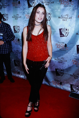 Carly pope premi radio e - radio,