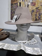 Cappello donna a tesa larga