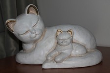 Thun, Vintage gatto con cuciolo. Lungezza 25 cm. Molto raro.