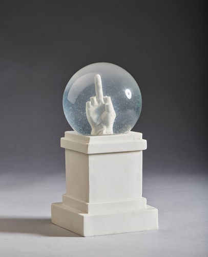 Maurizio cattelan o v - cattelan,