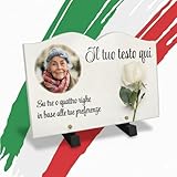 Targa Funeraria a Forma di Libro – Lapide Personalizzabile STAMPA HD su Acrilico trasparente – Rosa Bianca su Marmo Beige – Ricordo Elegante e Duraturo – Diverse Misure