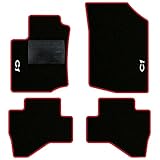 QUEMAR Tappetini Auto compatibili con Citroen C1 2005-2013 / Kit Tappeti in Moquette e Gomma su Misura (Set 2 Anteriori + 2 Posteriori) / Ricami e Colori Personalizzati (Bordo Rosso, 2 Ricami)