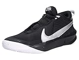 Nike Team Hustle D 10 GS, Scarpe da Ginnastica Bambini e Ragazzi, Nero/Mtlc Argento-Volt-Bianco, 38 EU