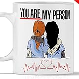 Tazza Grey's Anatomy YOU ARE MY PERSON. Gadget mug greys anatomy tributo a Meredith Grey e Cristina Yang. Anche come idea regalo originale e simpatica