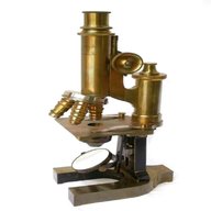 microscopio antico usato