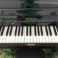 petrof pianoforte usato