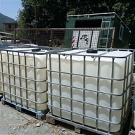contenitori plastica 500 litri usato