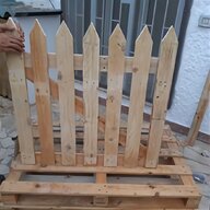paletti recinzione legno usato