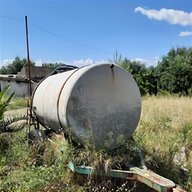 cisterna acqua ruote usato