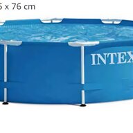 piscina intex ultra frame usato
