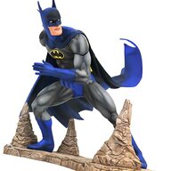superman statue usato