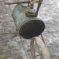 pompa mano antica usato