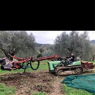 scuotitore per olive semovente usato