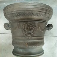 bronzo mortaio usato