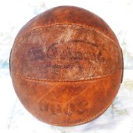 pallone cuoio vintage usato