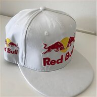 cappello red bull usato