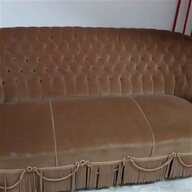 divano capitonne usato