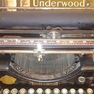 underwood macchina scrivere usato