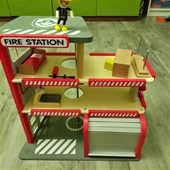 caserma dei pompieri giocattolo usato
