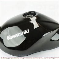 kawasaki z 900 serbatoio usato