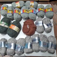 gomitoli lana stock usato