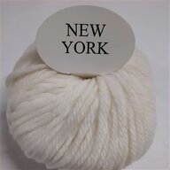 wool yarn usato