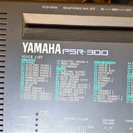 tastiera yamaha psr 300 usato