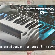 novation bass station usato