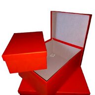 scatole di cartone colorate usato