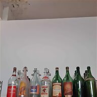 vecchie bottiglie vuote usato