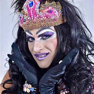 drag queen usato