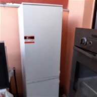mini congelatore verticale usato
