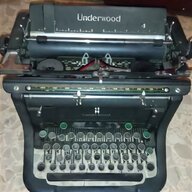 macchina scrivere usato
