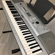 yamaha pianoforte elettrico usato