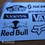 red bull sticker usato